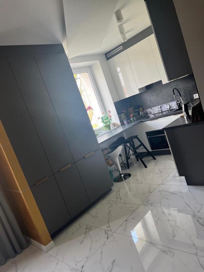 Apartament Dubaj Hlivice Exteriér fotografie